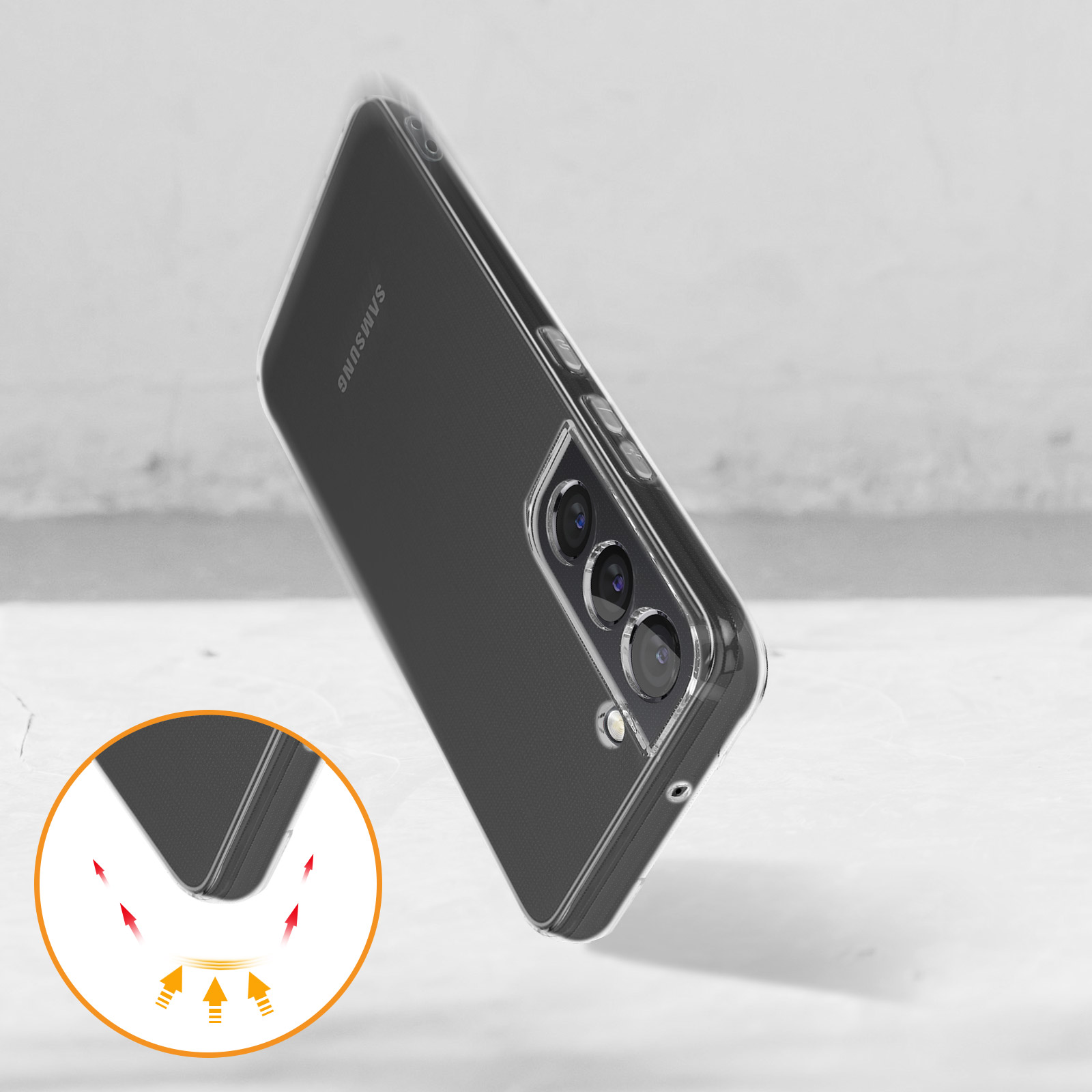 Transparante telefoonhoes over telefoon. De hoes is schuin en heeft een beschermend ontwerp.