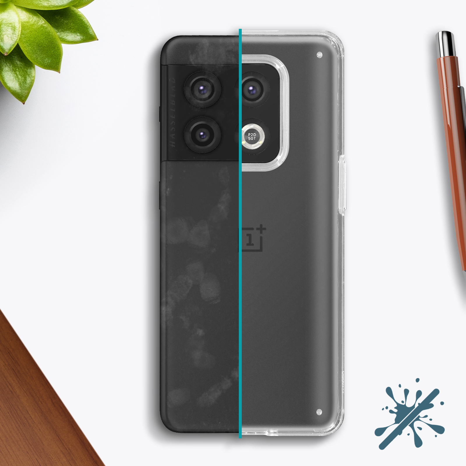 Custodia per telefono, metà pulita, metà sporca. Il telefono ha più fotocamere e uno sfondo chiaro.