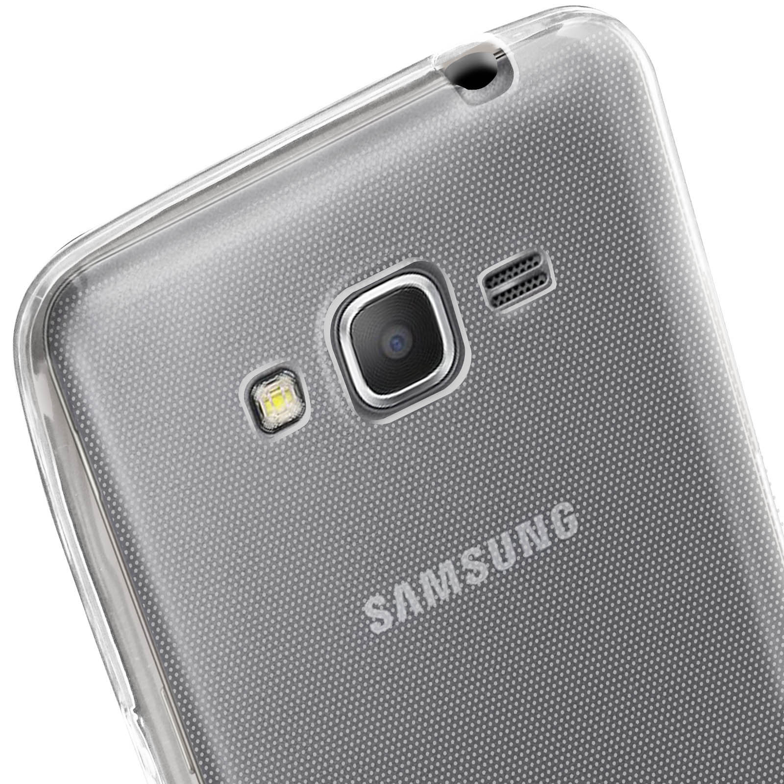 Primer plano de una funda transparente para teléfono en un teléfono Samsung, que muestra la cámara, el flash y el logotipo.