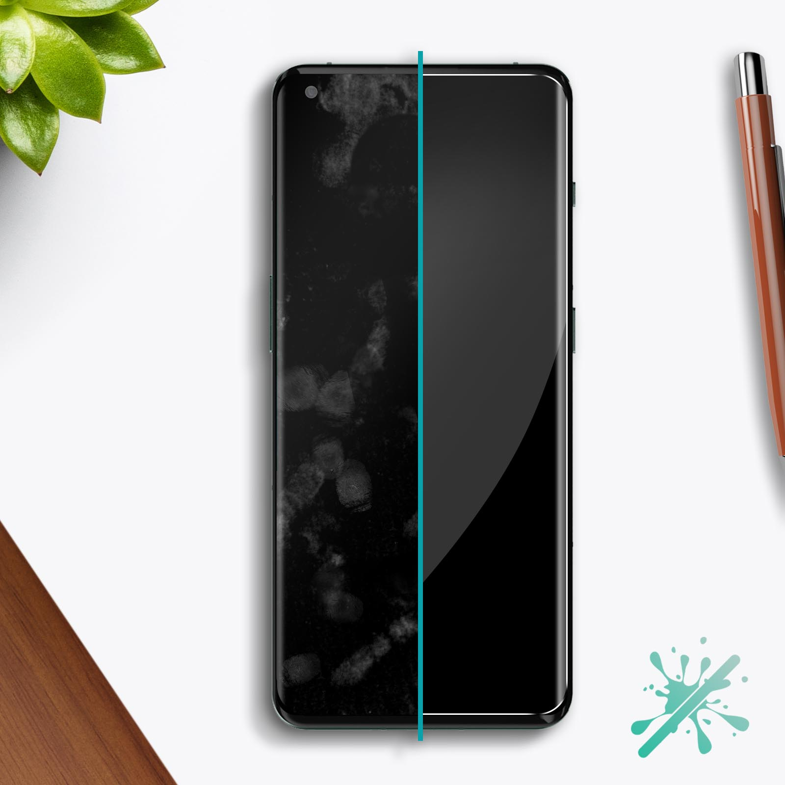 Un écran de téléphone est à moitié sale et à moitié propre, avec un stylo et une plante en arrière-plan.