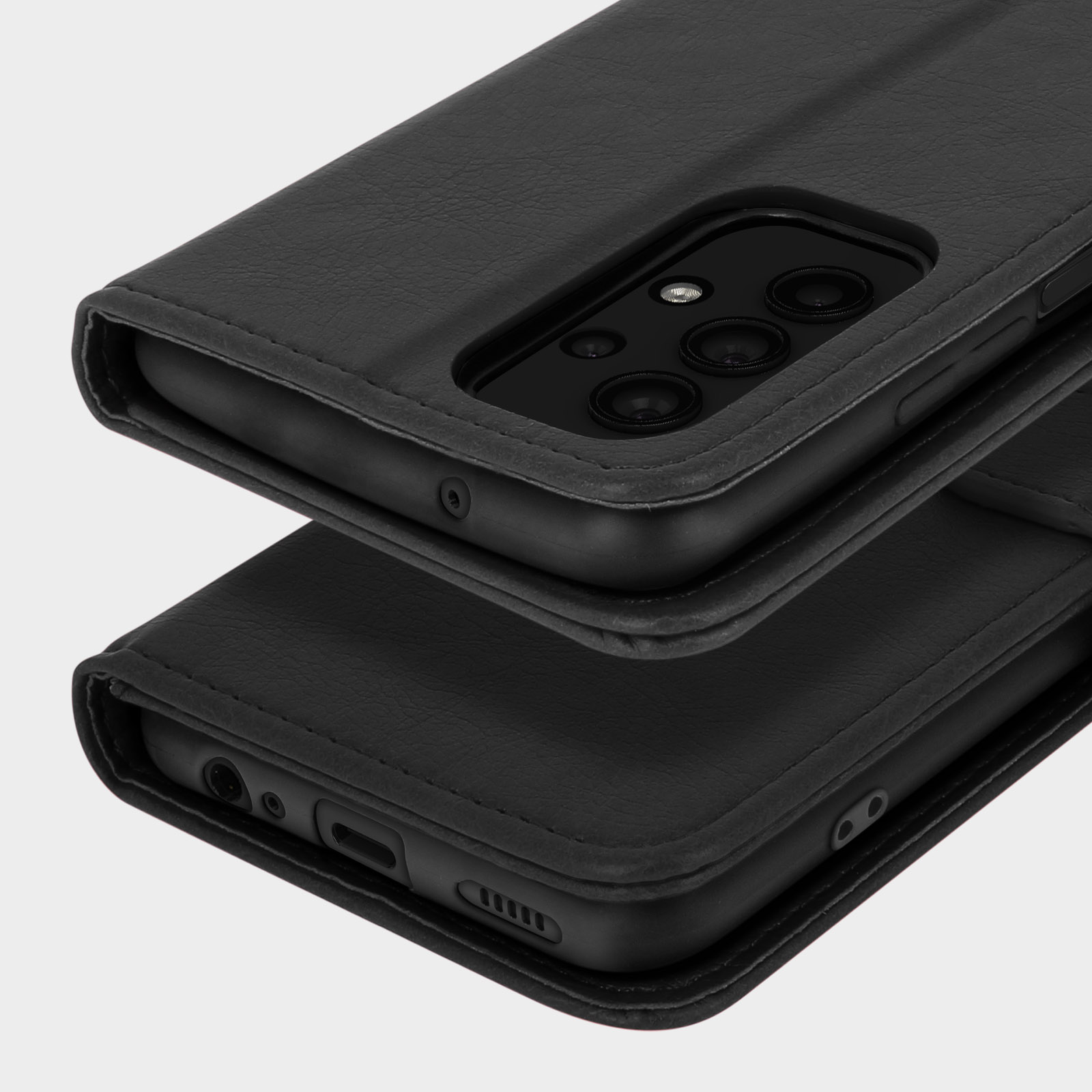 Coque de téléphone noire, fermée et ouverte. Montre le téléphone dans l'étui, avec une texture cuir.