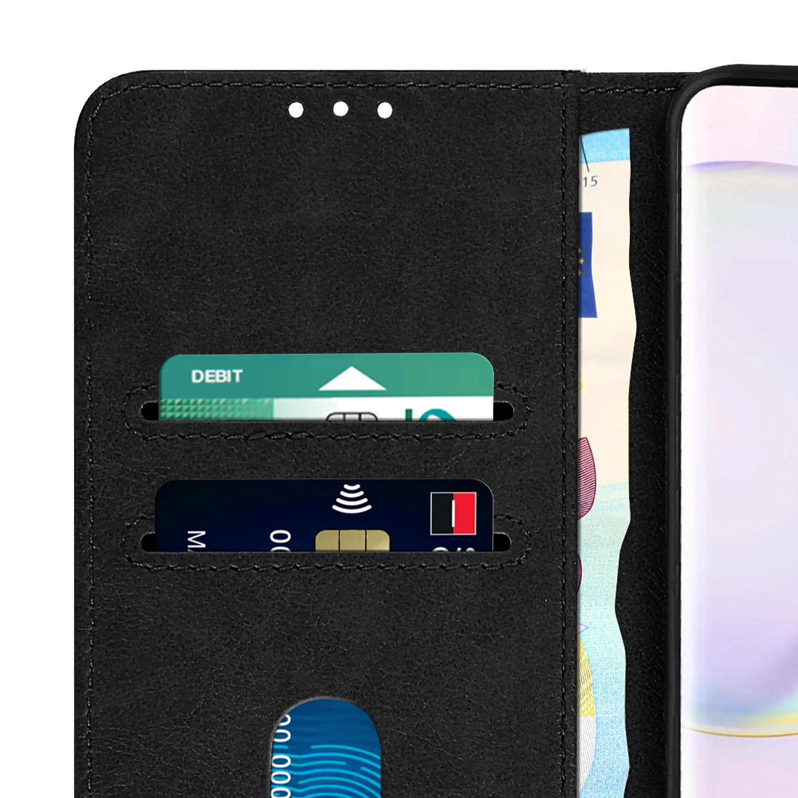 Étui de téléphone noir avec fentes pour cartes. Cartes et note à l'intérieur. Téléphone non visible.