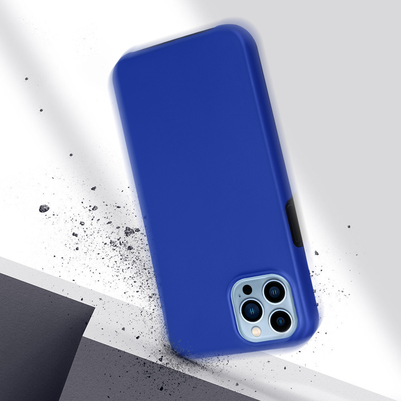 Blauwe telefoonhoes op een oppervlak, met enkele impactsporen.