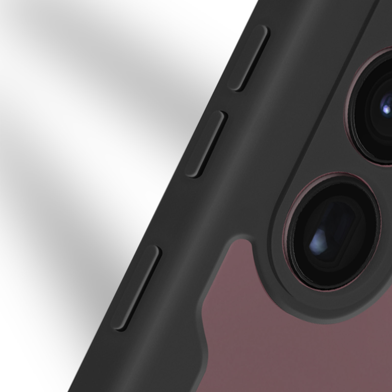 Primo piano di un modulo fotocamera del telefono con colori neri e bordeaux. L'obiettivo della fotocamera è visibile.