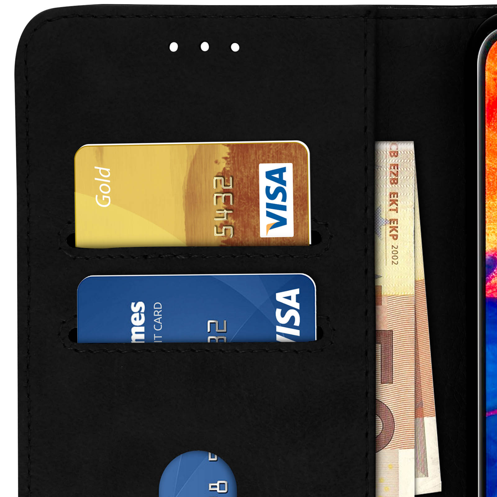 Coque de téléphone noire avec une carte Visa or et une carte Visa bleue à l'intérieur. Il y a aussi de l'argent.