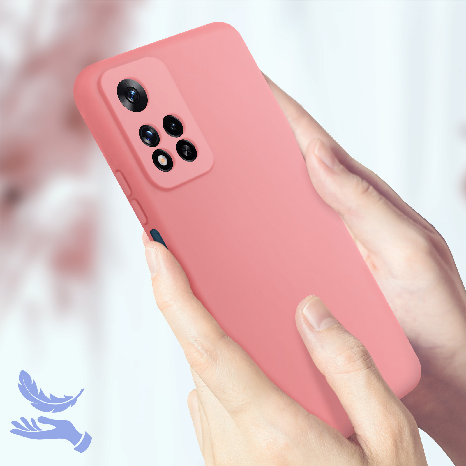 Una mano che tiene una custodia rosa. La custodia presenta un'area fotocamera con più lenti.