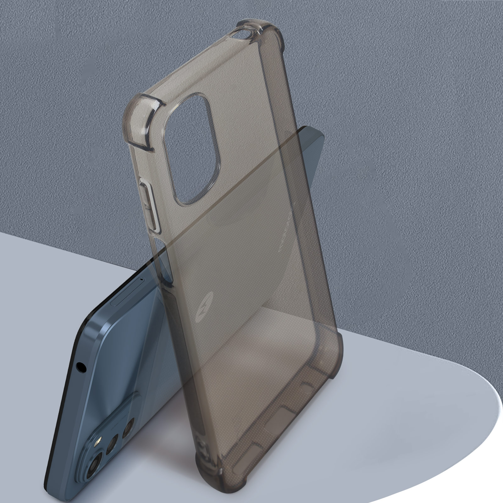 Telefono in una custodia. Un secondo telefono dietro, uno sfondo grigio e bianco.
