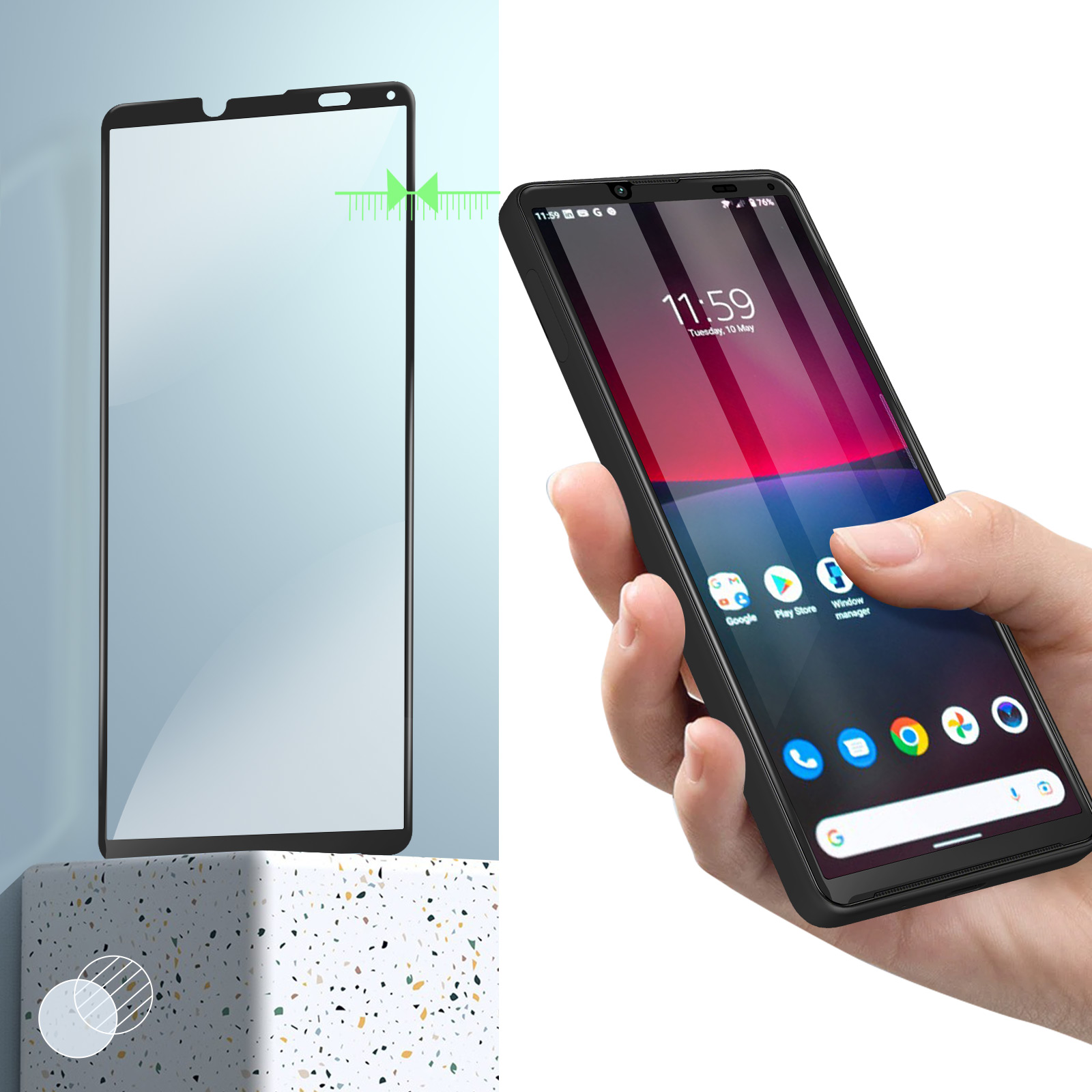 Deux téléphones avec protecteurs d'écran. Un téléphone tenu, affichant des applications. Autre protecteur d'écran exposé.