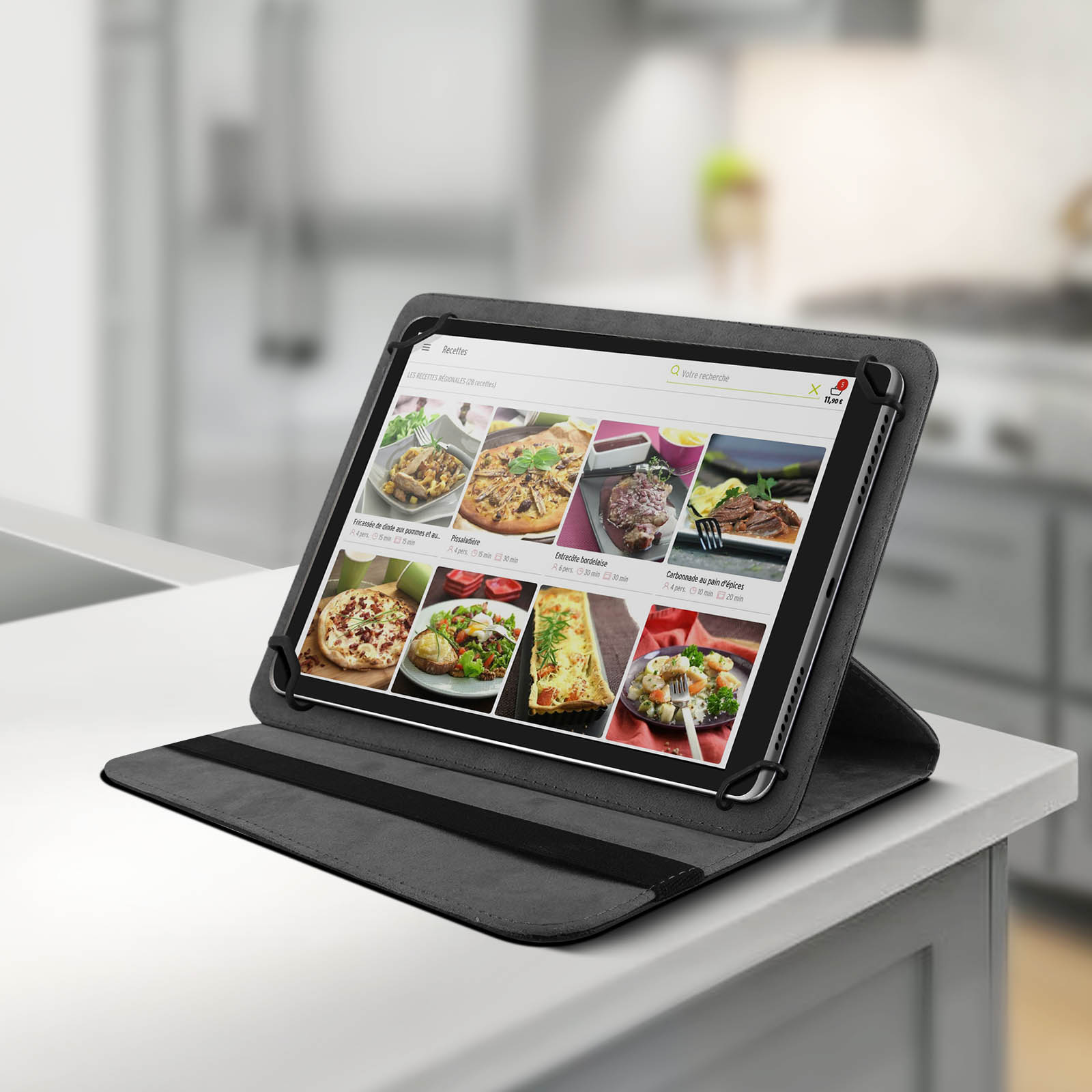 Tablet in custodia grigia, mostra app di cucina con immagini di cibo.