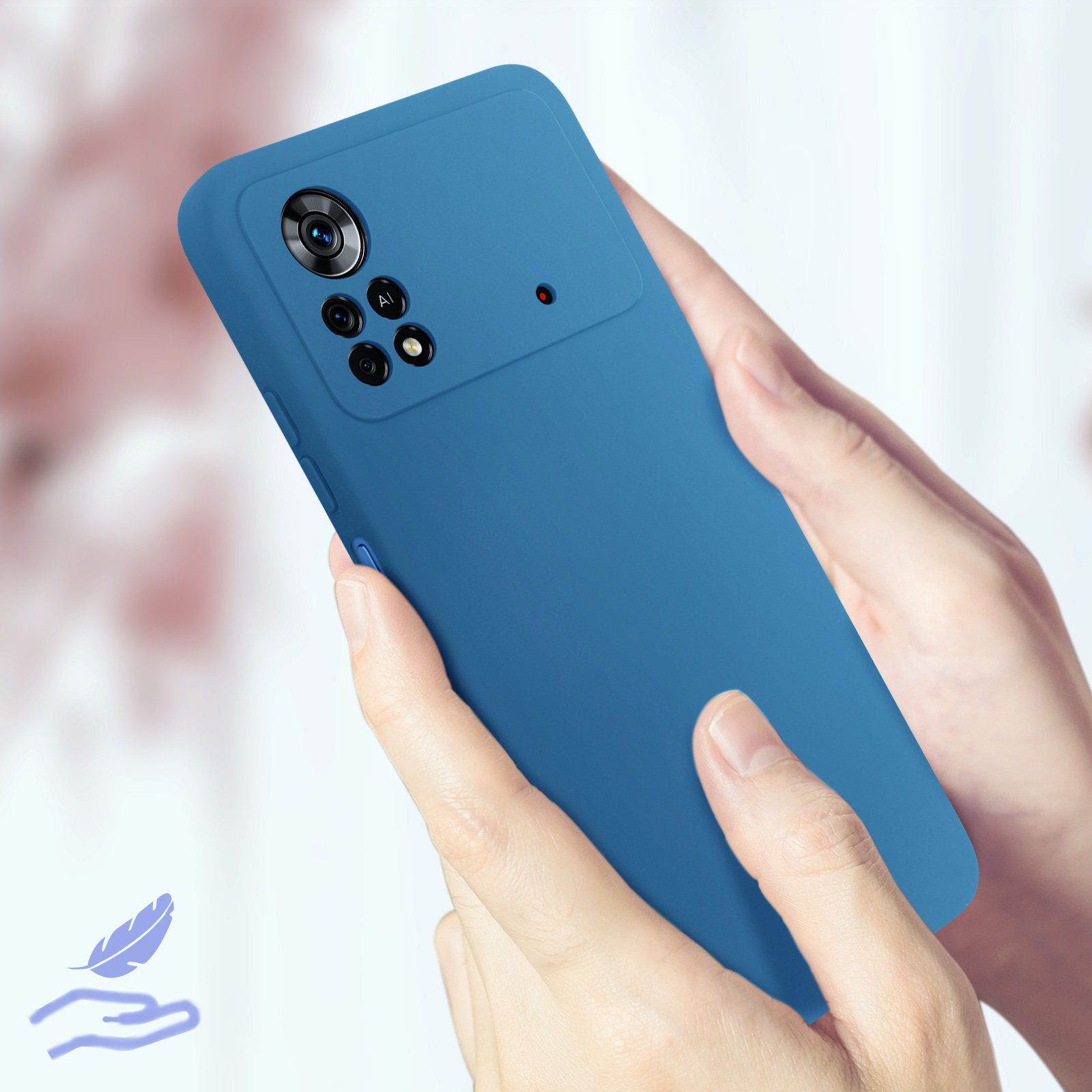 Una custodia blu tenuta in mano. La custodia tiene un telefono blu.