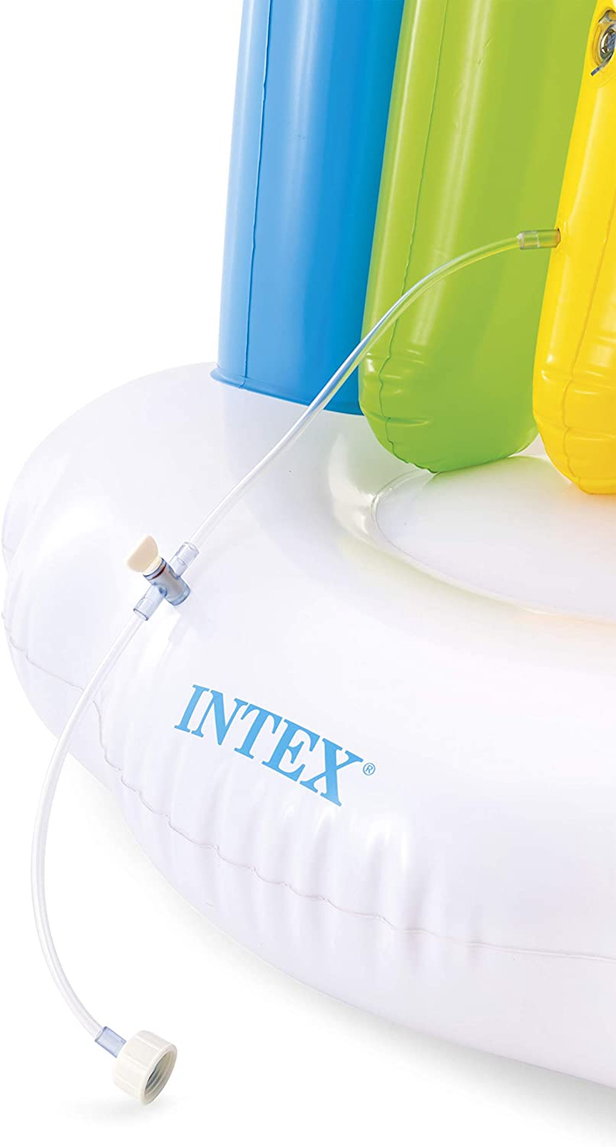 Ein aufblasbares Poolspielzeug mit blauen, grünen und gelben Teilen. Das Wort INTEX ist auf der weißen Basis aufgedruckt.