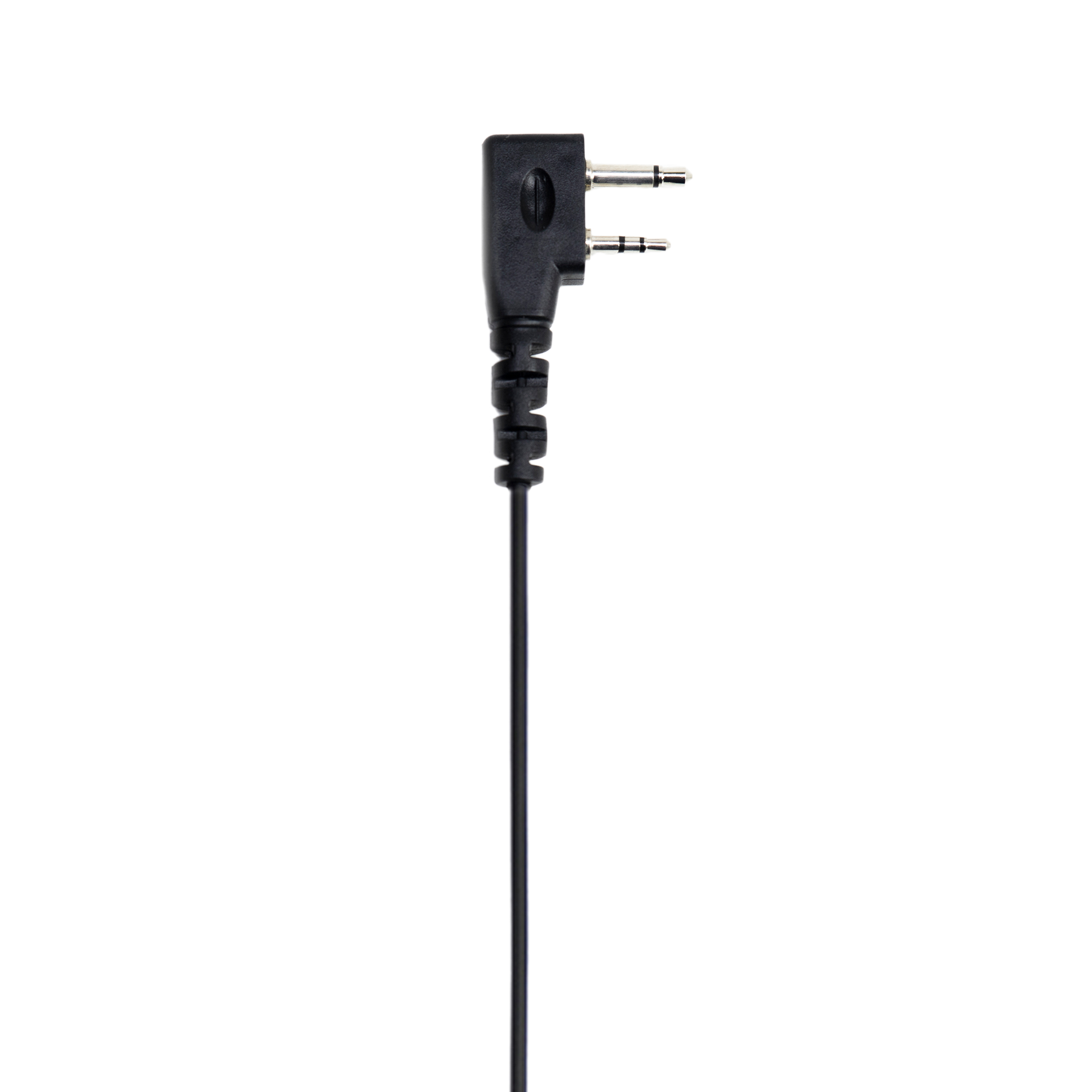Schwarzer Audioanschluss mit schwarzem Kabel. Weißer Hintergrund.