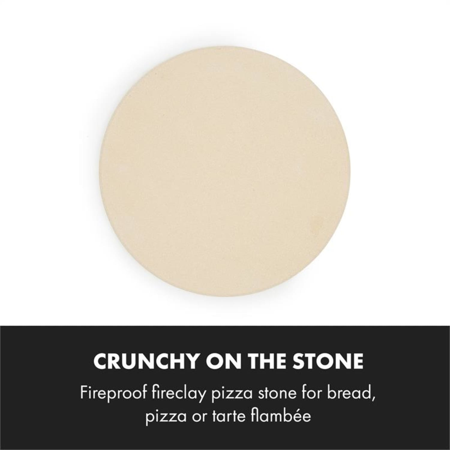 Una pietra per pizza rotonda e di colore chiaro, pronta per l'uso.