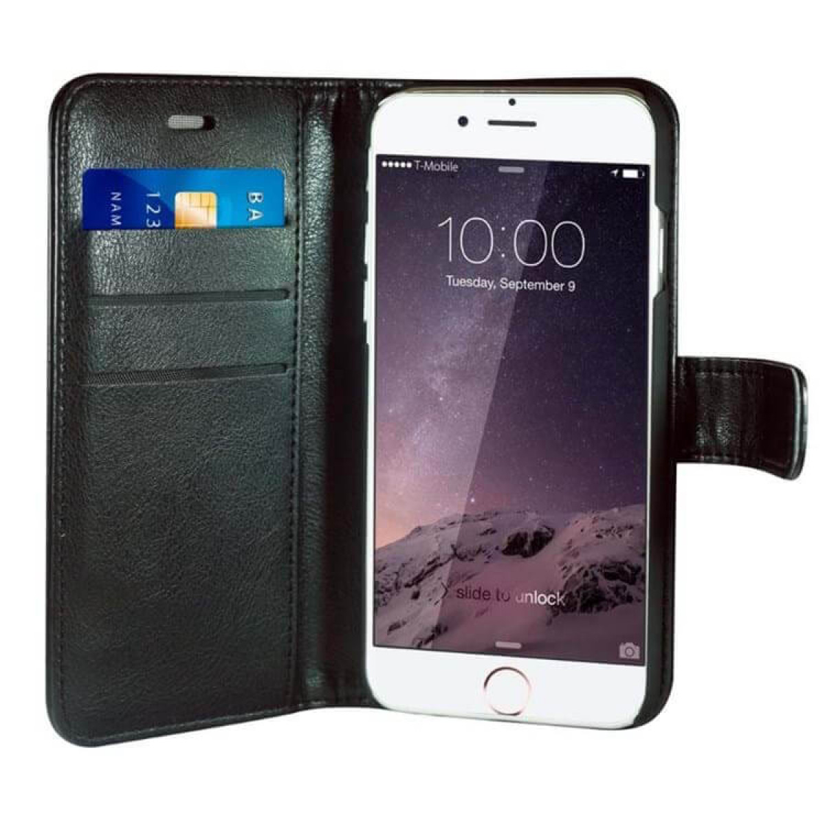 Eine schwarze Leder-Handyhülle, geöffnet, zeigt ein weißes Telefon. Es gibt eine Karte und eine Bankkarte darin.