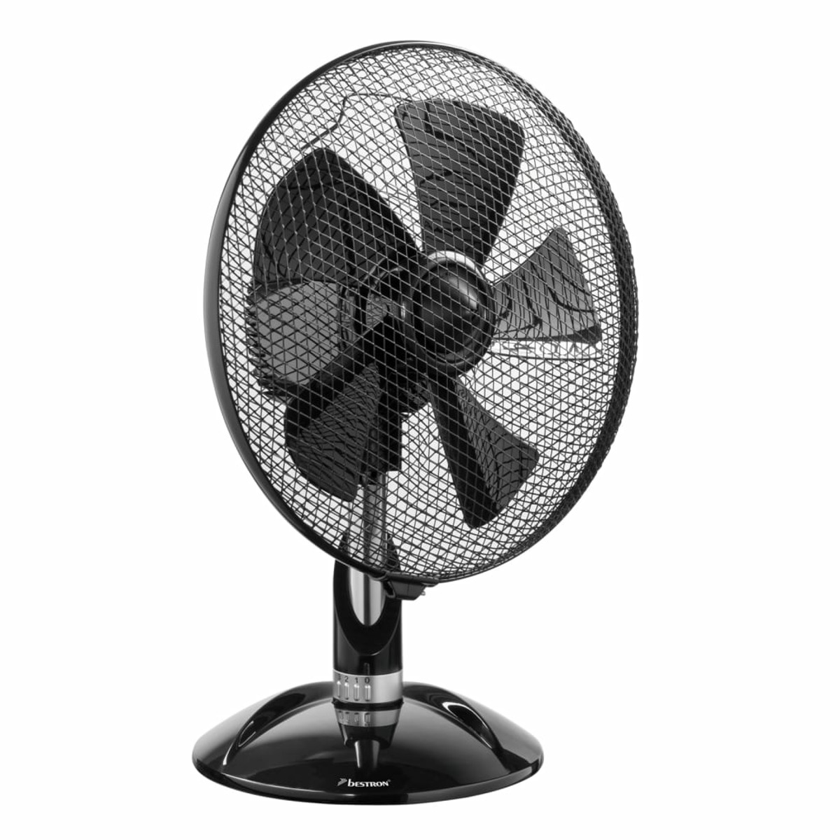 Un ventilatore nero con una griglia protettiva, su sfondo bianco.