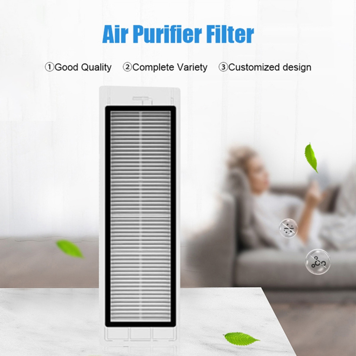 Filtre de purificateur d'air avec texte, trois feuilles et une personne floue sur un canapé en arrière-plan.