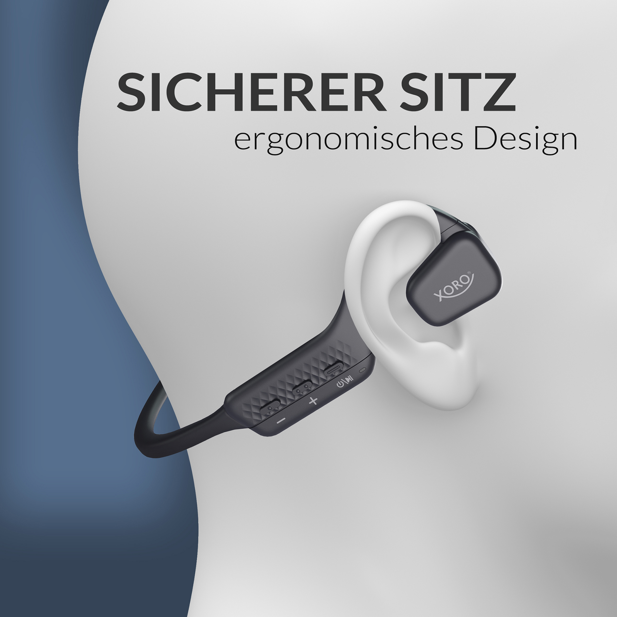 Słuchawka z tekstem 'SICHERER SITZ ergonomisches Design', noszona przez osobę, zbliżenie, na niebieskim tle.