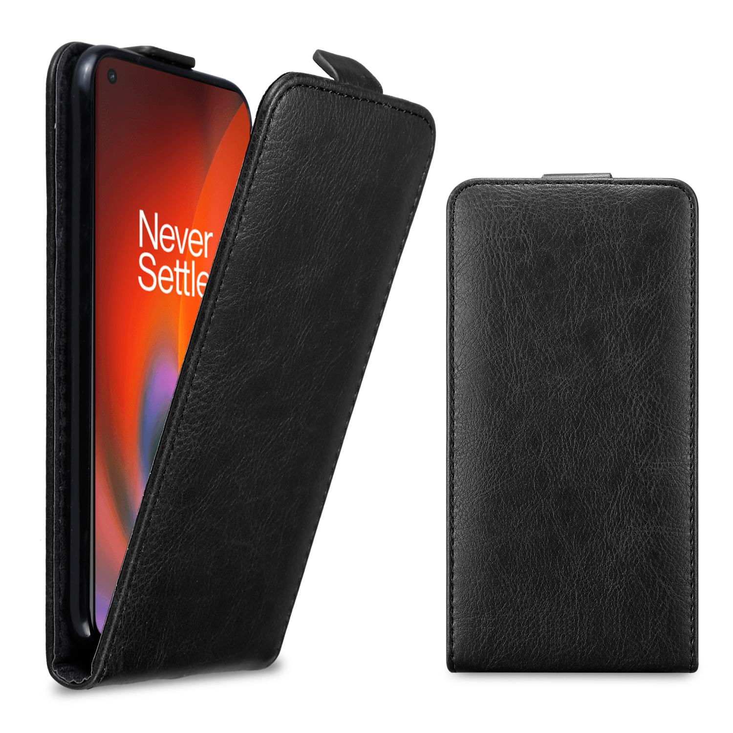 Schwarze Handyhülle. Das Telefon ist darin. Die Handyhülle ist offen. Zeigt das Telefon. Text: Never Settle.