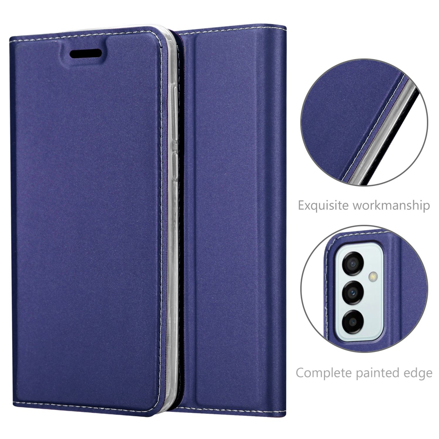 Custodia blu per telefono, aperta, con cuciture bianche. I dettagli mostrano bordo e fotocamera del telefono. È un accessorio.