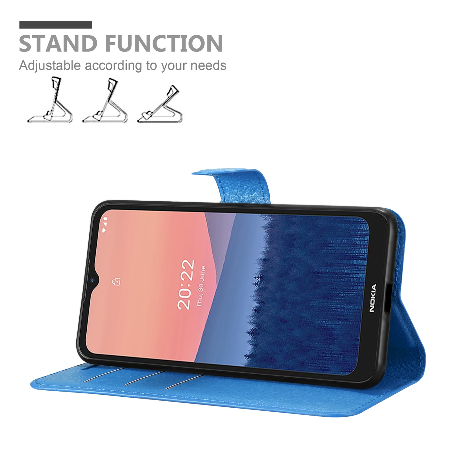 Un telefono in una custodia blu è aperto, mostrando uno schermo con l'ora. La custodia è in posizione di supporto.
