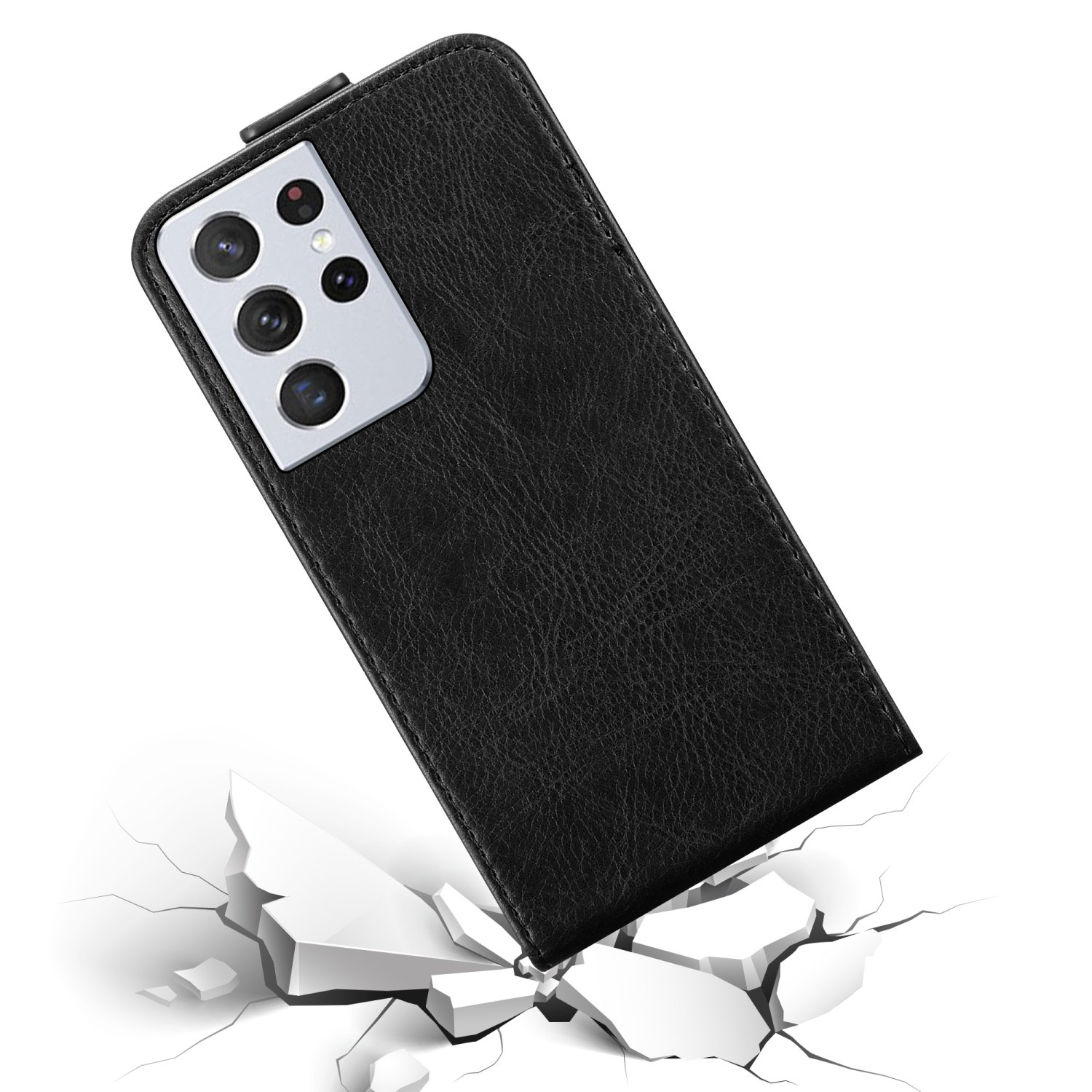 Custodia nera per telefono con ritagli per fotocamera, pavimento frantumato. È una custodia in pelle con patta.