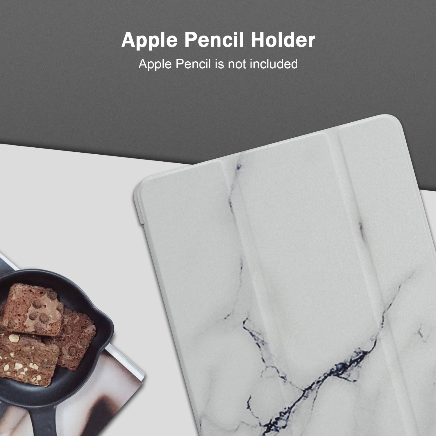 Funda de tableta blanca con patrón de mármol. Texto: Apple Pencil Holder. Brownies en una sartén en el fondo.