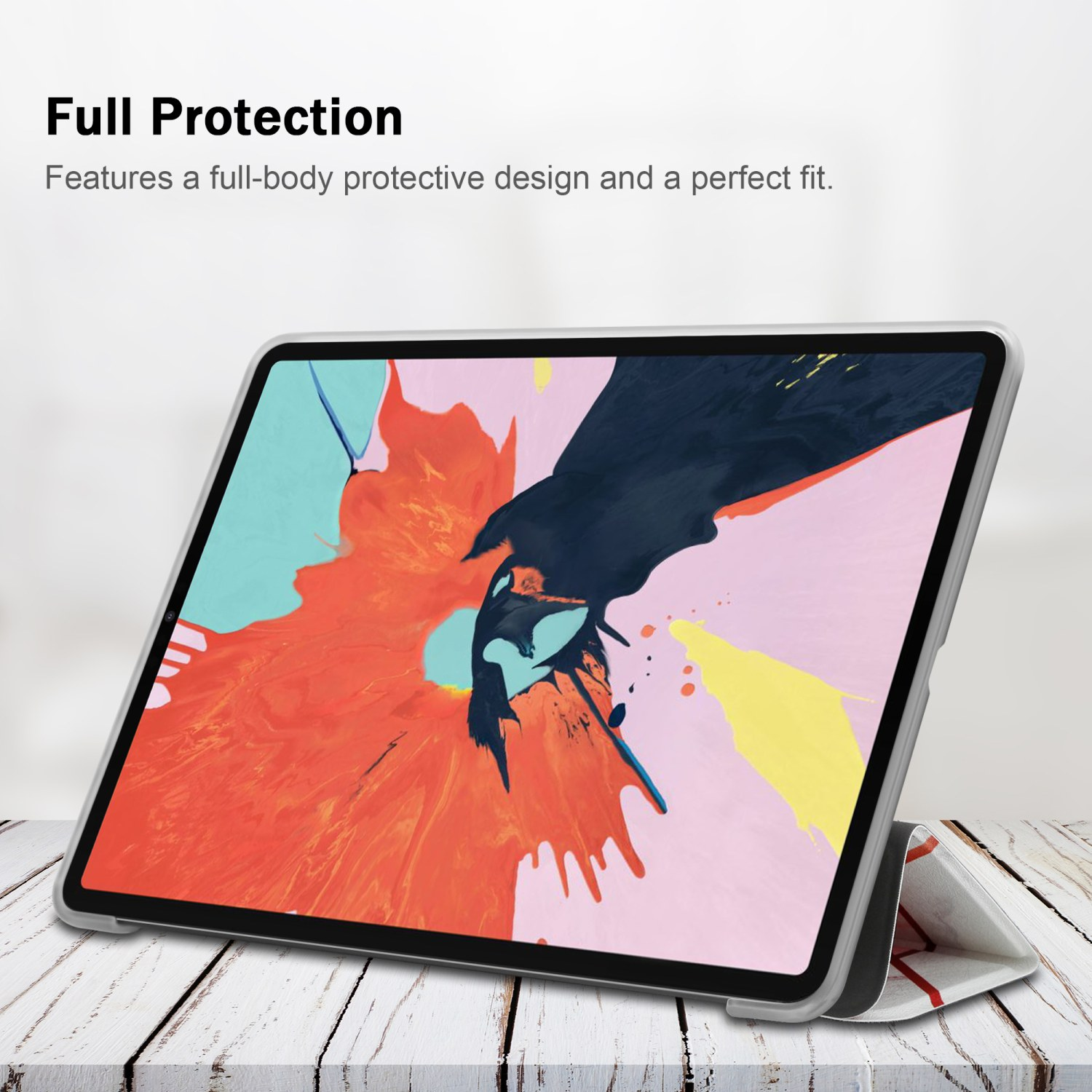 Tablet in una custodia su un tavolo di legno. Lo schermo mostra un'opera d'arte astratta colorata, con sfondo bianco.