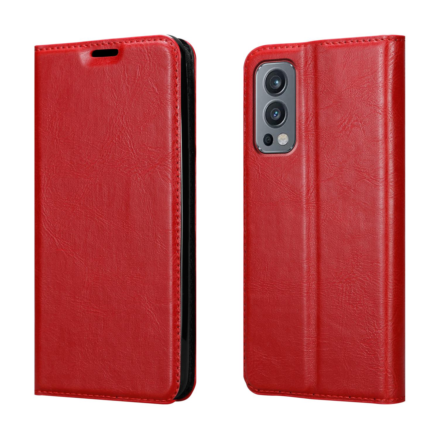 Custodia per telefono rossa, aperta, con un telefono all'interno. La custodia è in pelle, con due fotocamere.