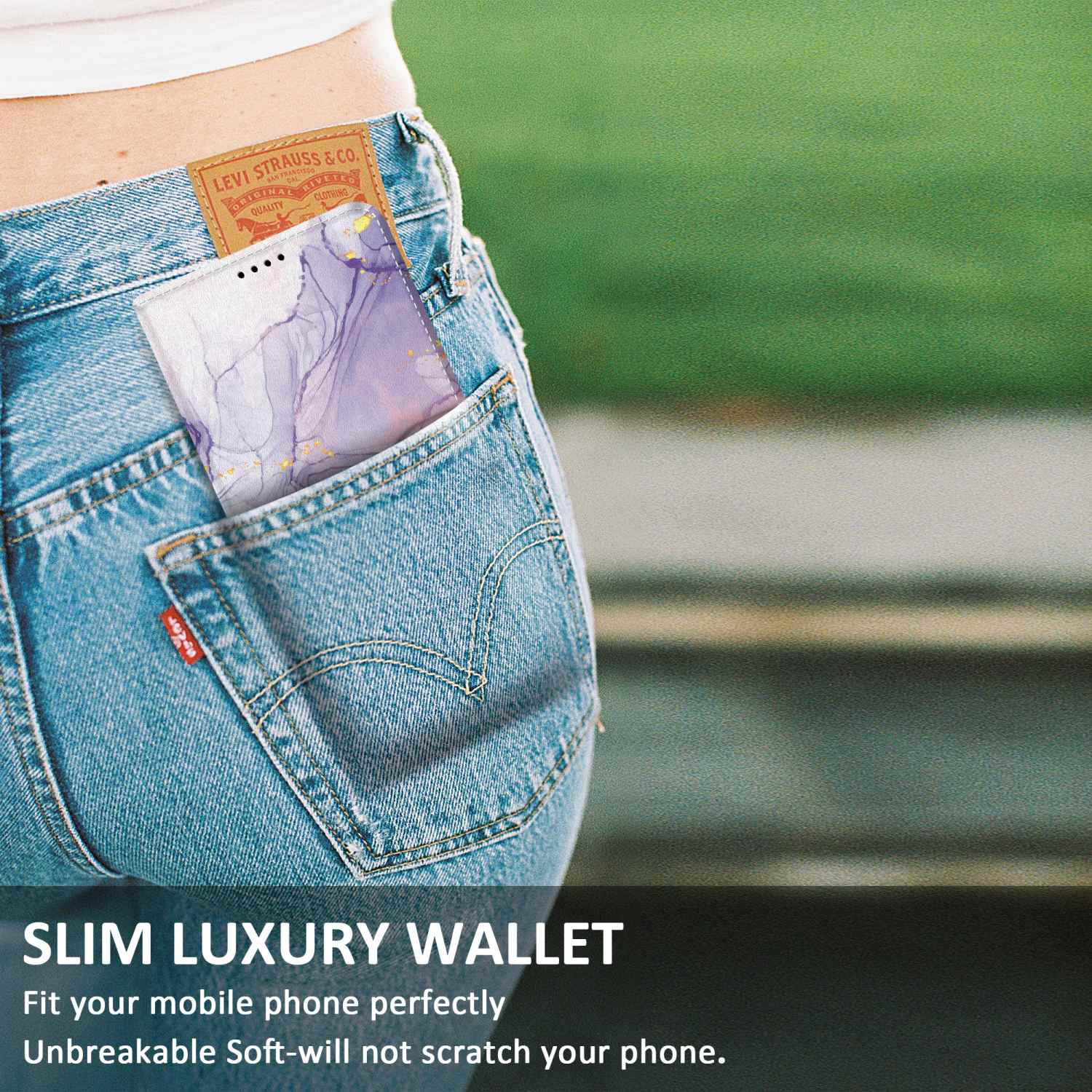 Schiena di donna in jeans con una custodia per telefono nella tasca posteriore. Testo: Slim Luxury Wallet.