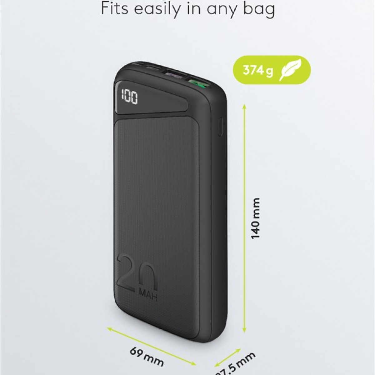 Zwarte powerbank met een scherm dat 100% toont, een groen accent en afmetingen.