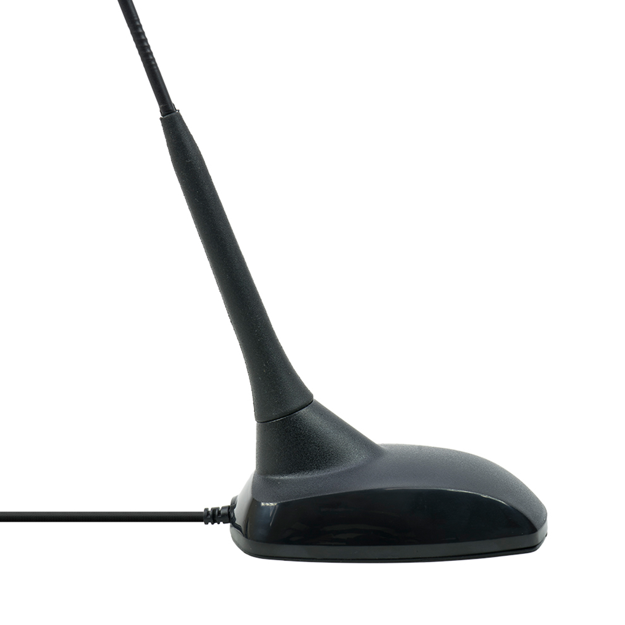 Eine schwarze Antenne mit Sockel und dünner, aufrechter Stange auf weißem Hintergrund.