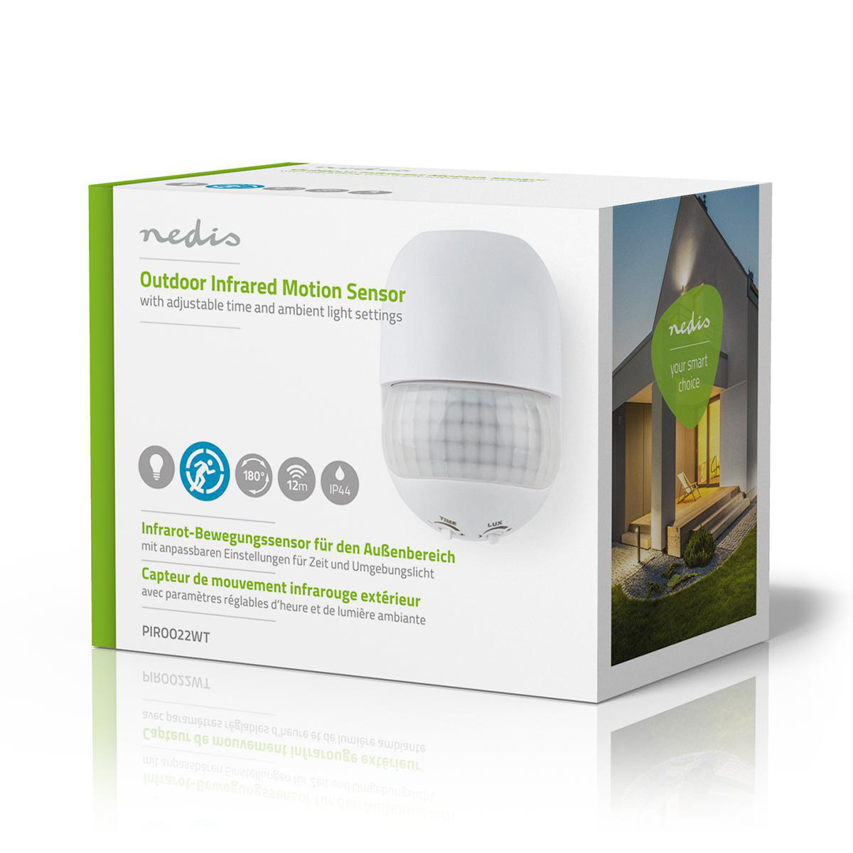 Biały czujnik ruchu na pudełku z tekstem. Pudełko stoi na białej powierzchni. Tło jest białe.