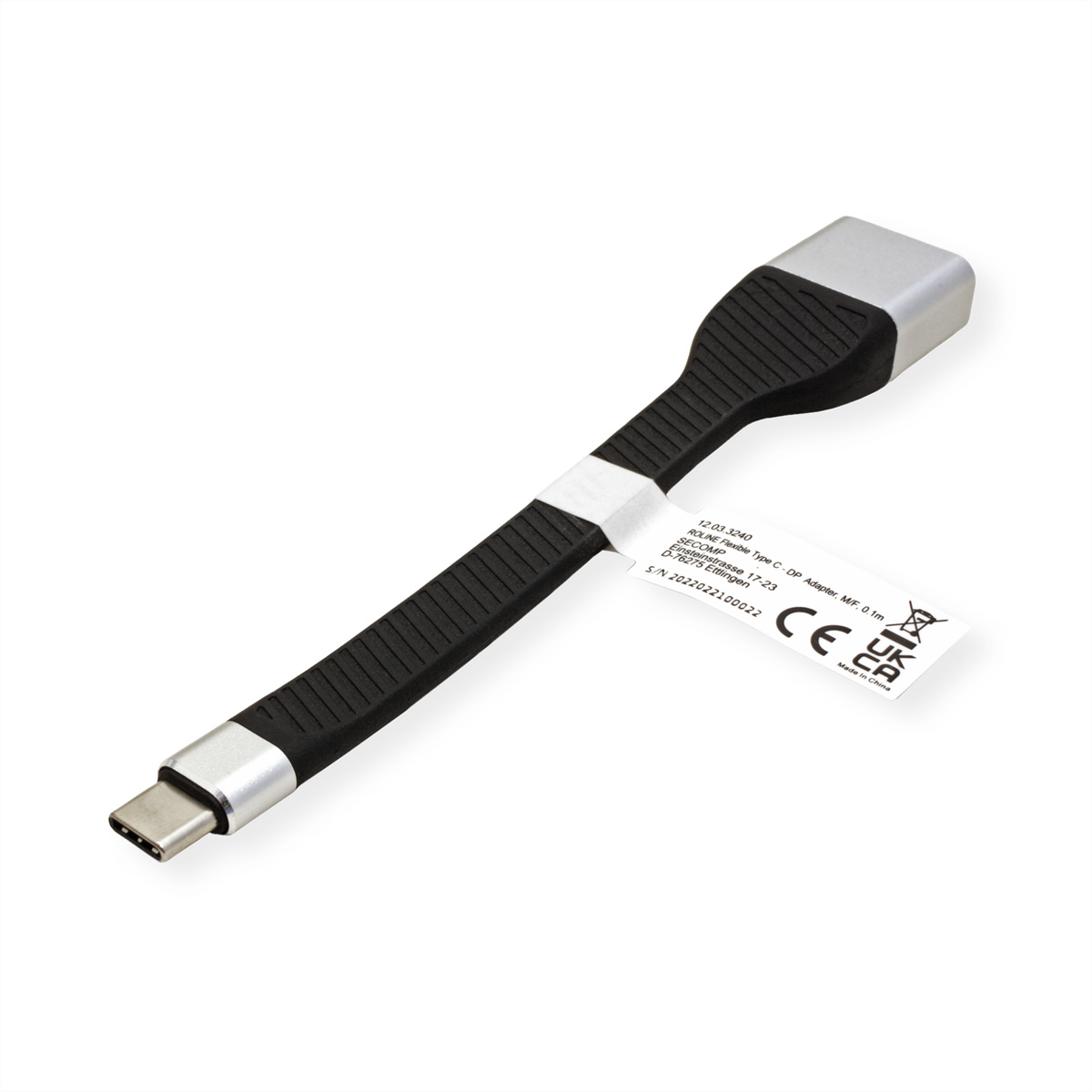 Een zwarte en zilveren USB-C naar USB-adapter met kabel en een aangehecht label.