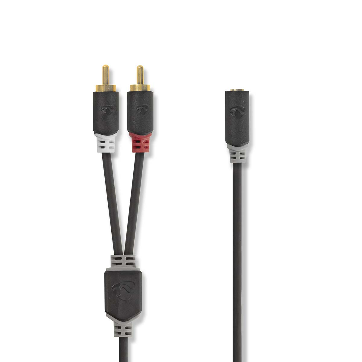 Zwarte en gouden audiokabels met een mannelijk RCA-paar en een 3,5 mm vrouwelijke connector.