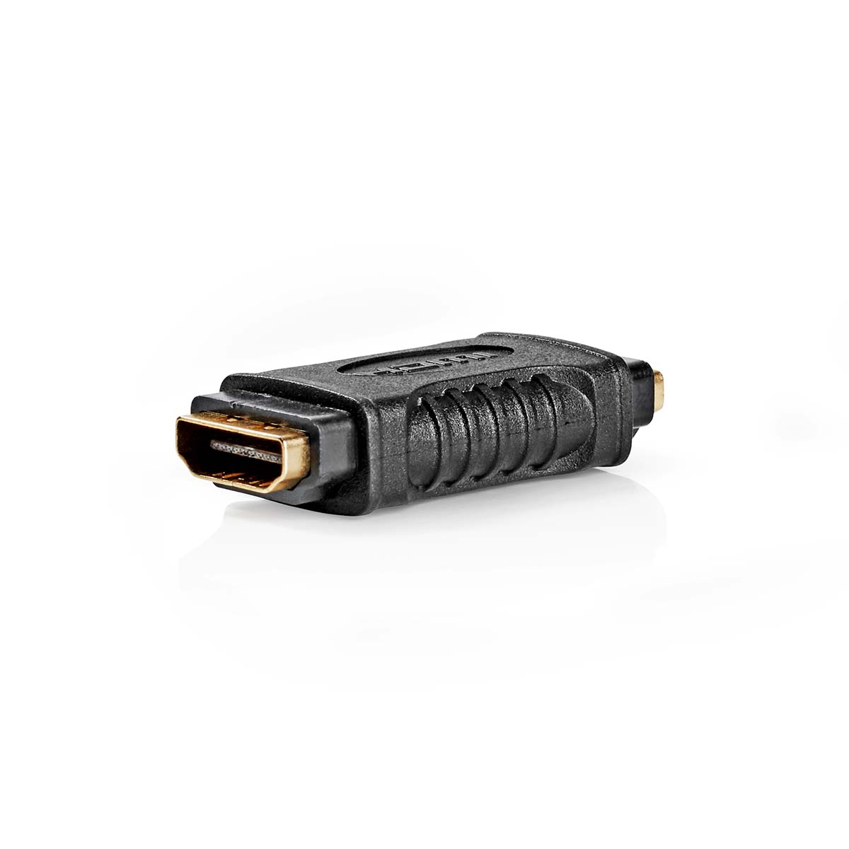 Un adattatore HDMI nero su sfondo bianco, che mostra il connettore.