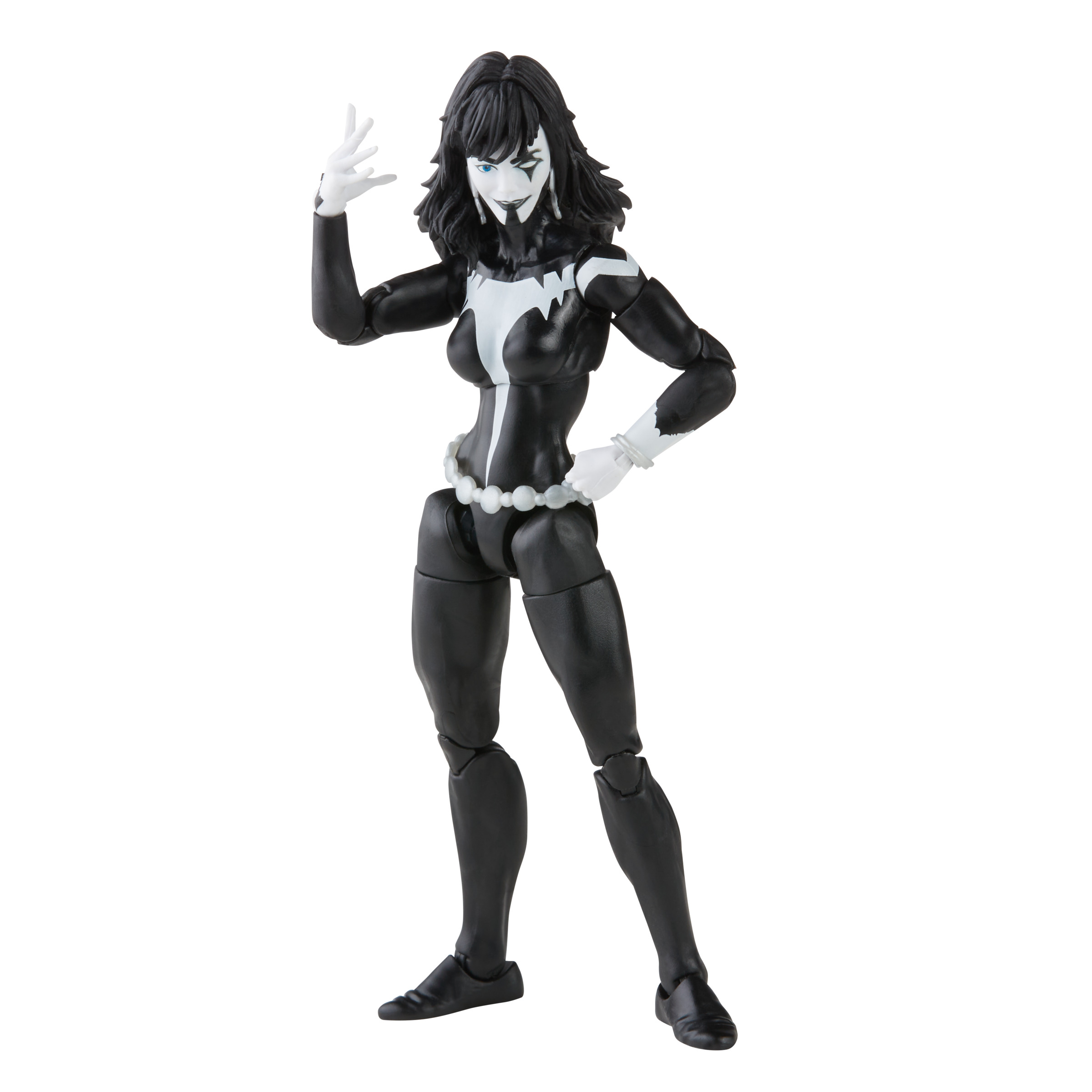 Figura de cómic en blanco y negro de una mujer, posando sobre fondo blanco.