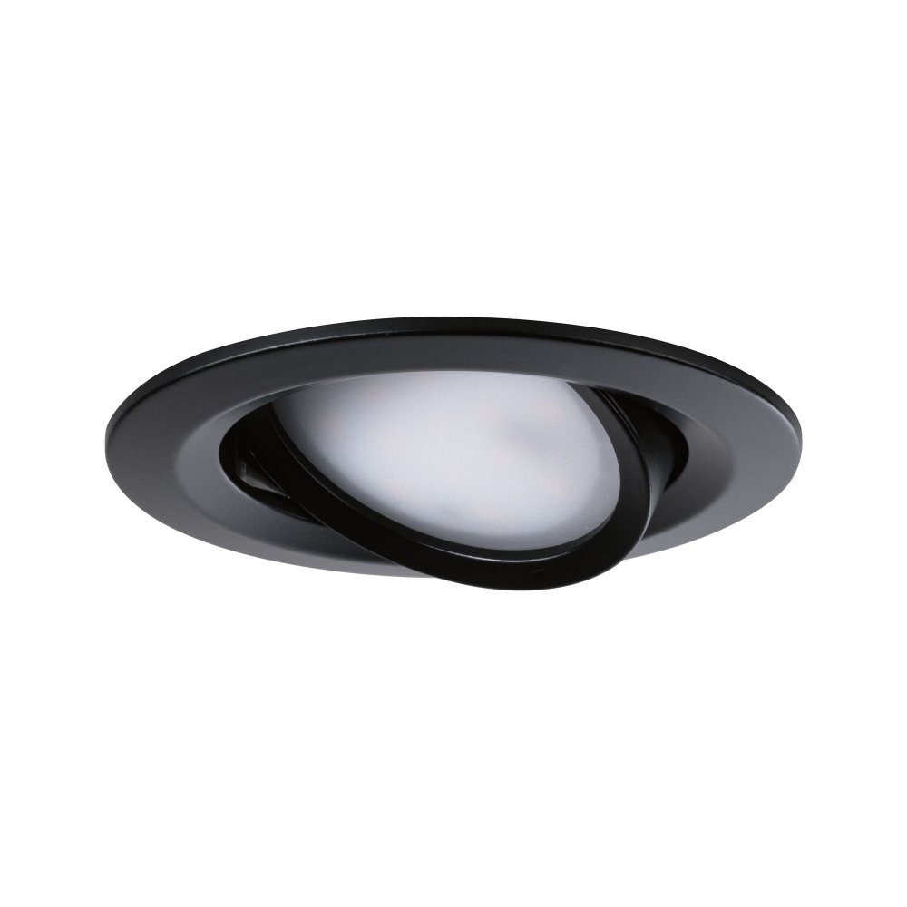 Un encastré noir. Il a un centre incurvé et réglable avec une source de lumière blanche.