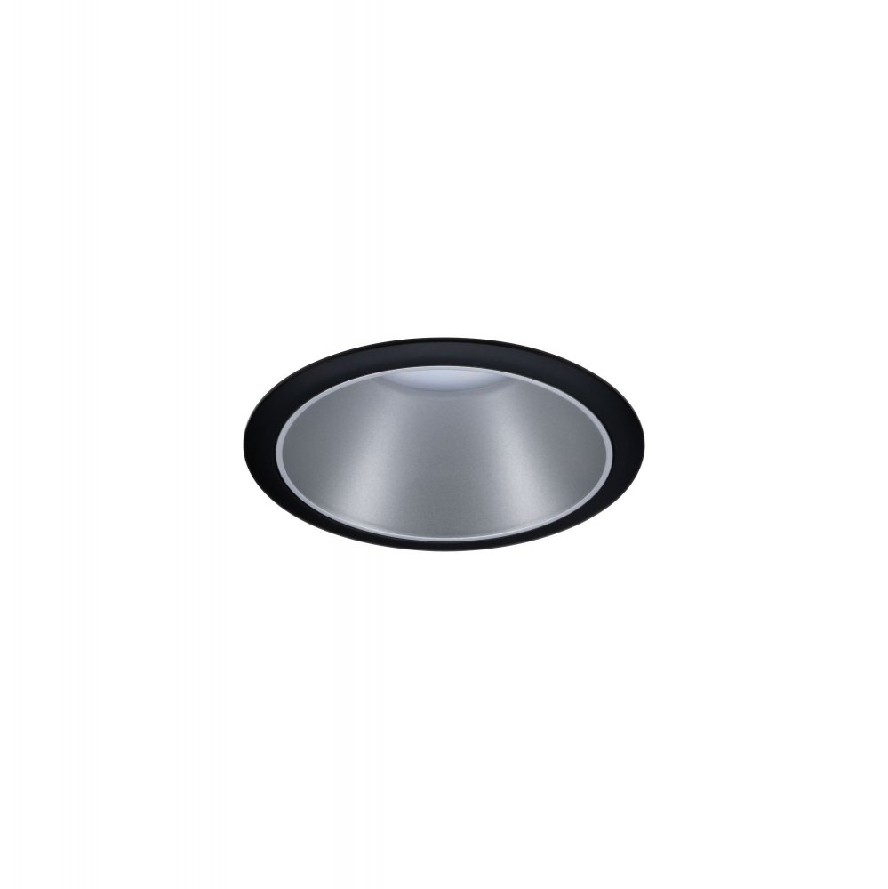Un apparecchio di illuminazione a soffitto a incasso con interno argento.