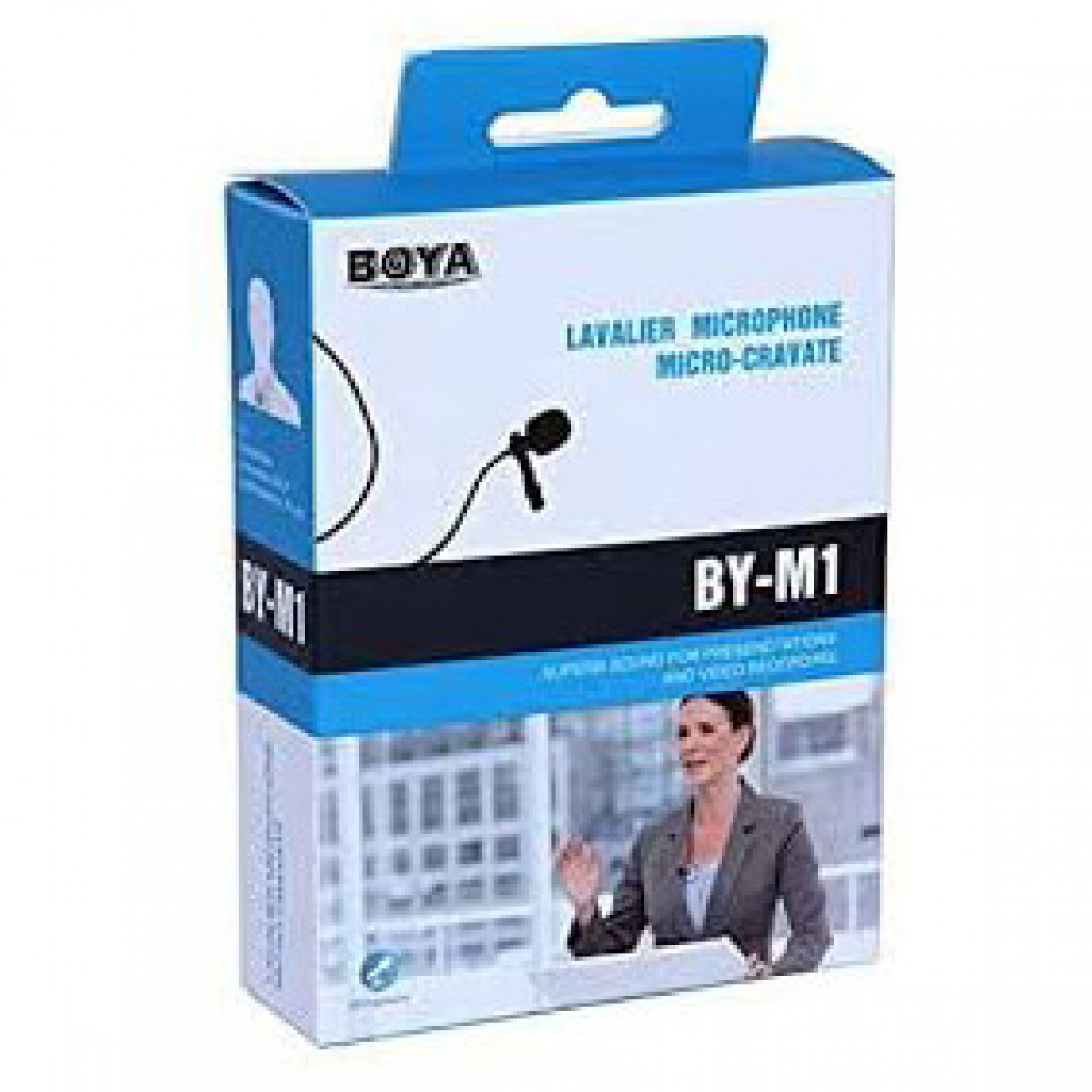 Eine BOYA BY-M1 Ansteckmikrofon-Box mit einer Frau auf dem Cover.