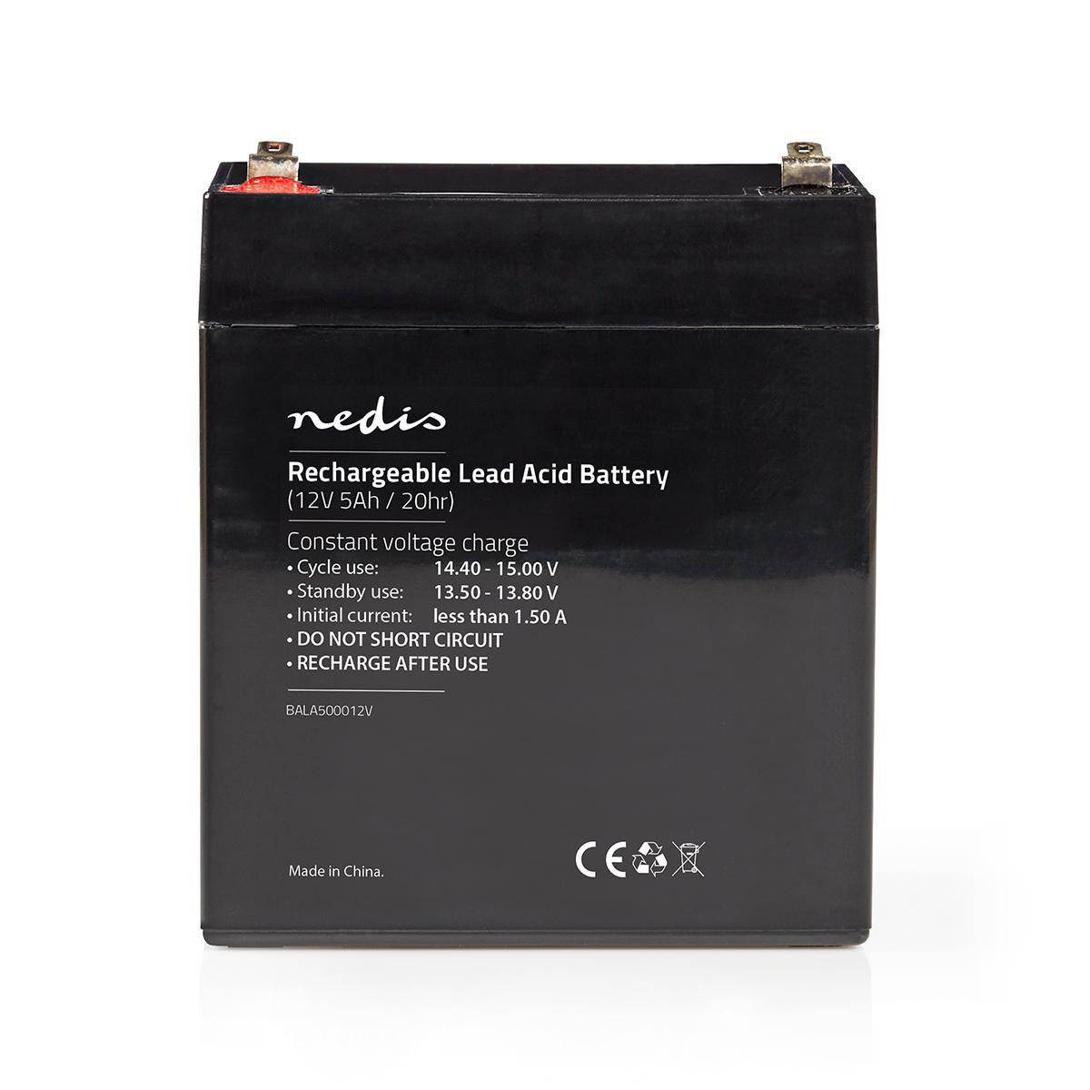 Batteria ricaricabile rettangolare nera con testo e terminali.