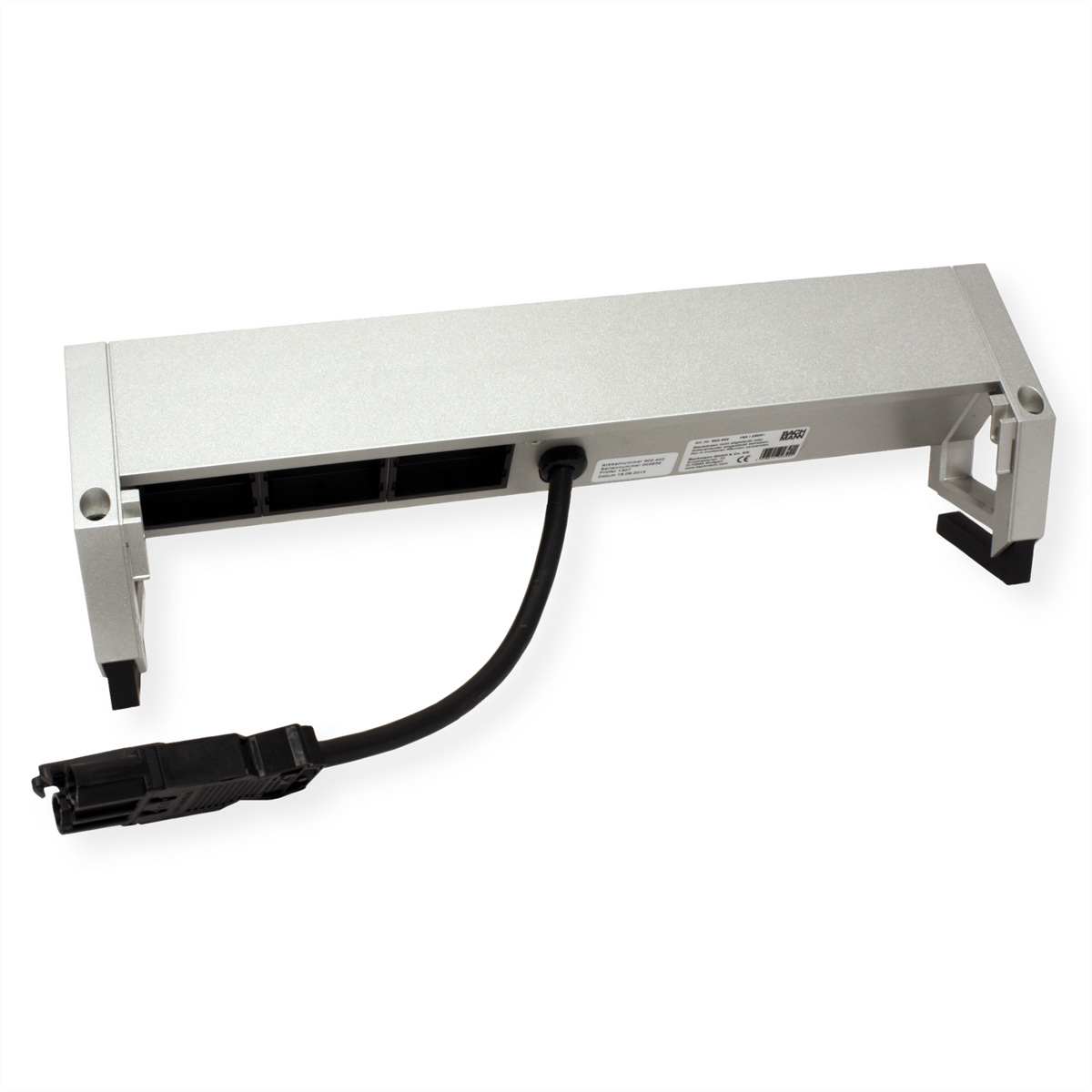 Srebrne urządzenie z czarnym kablem i złączem. Białe tło.