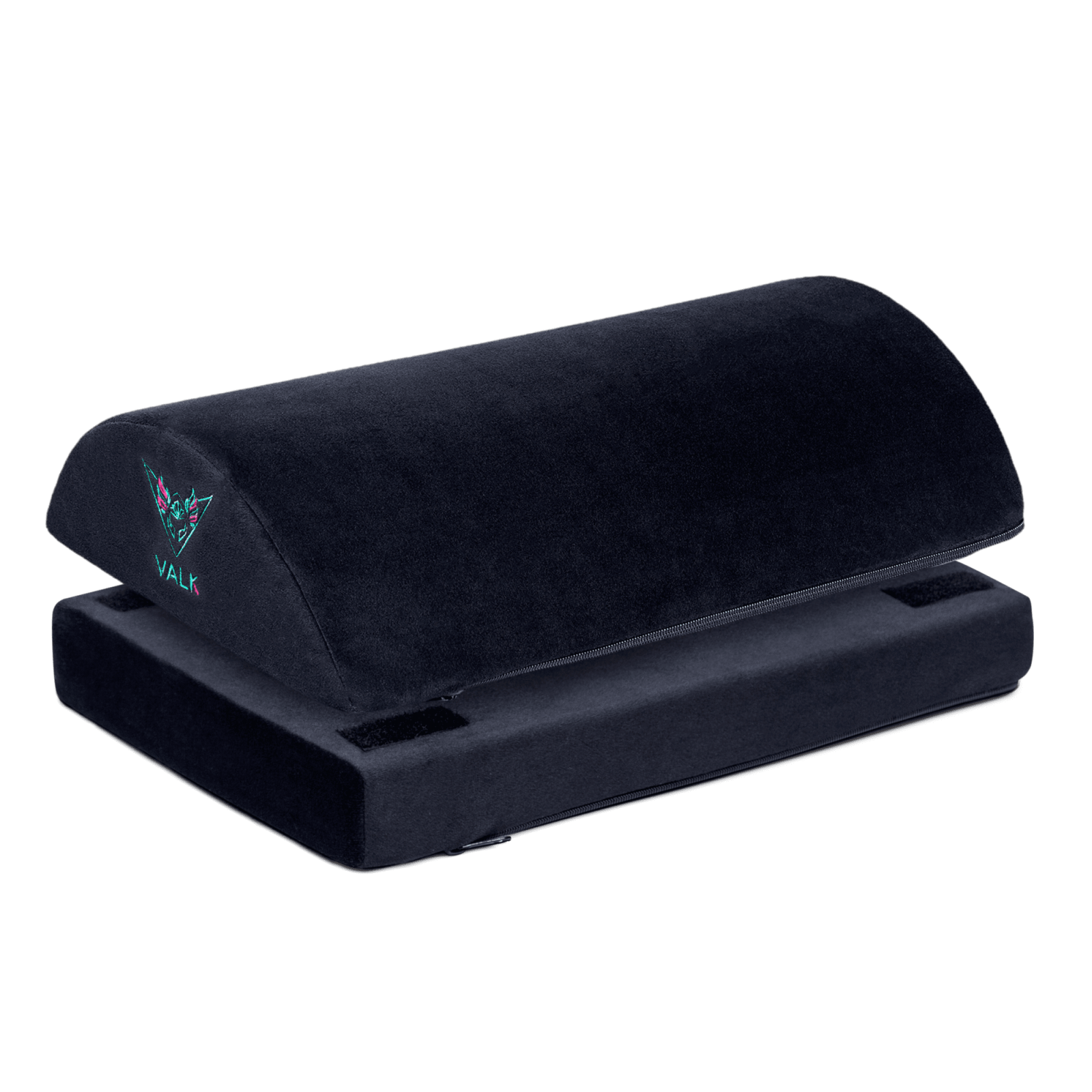 Reposapiés negro con logo, cojín superior arqueado. Base plana. Fondo negro.