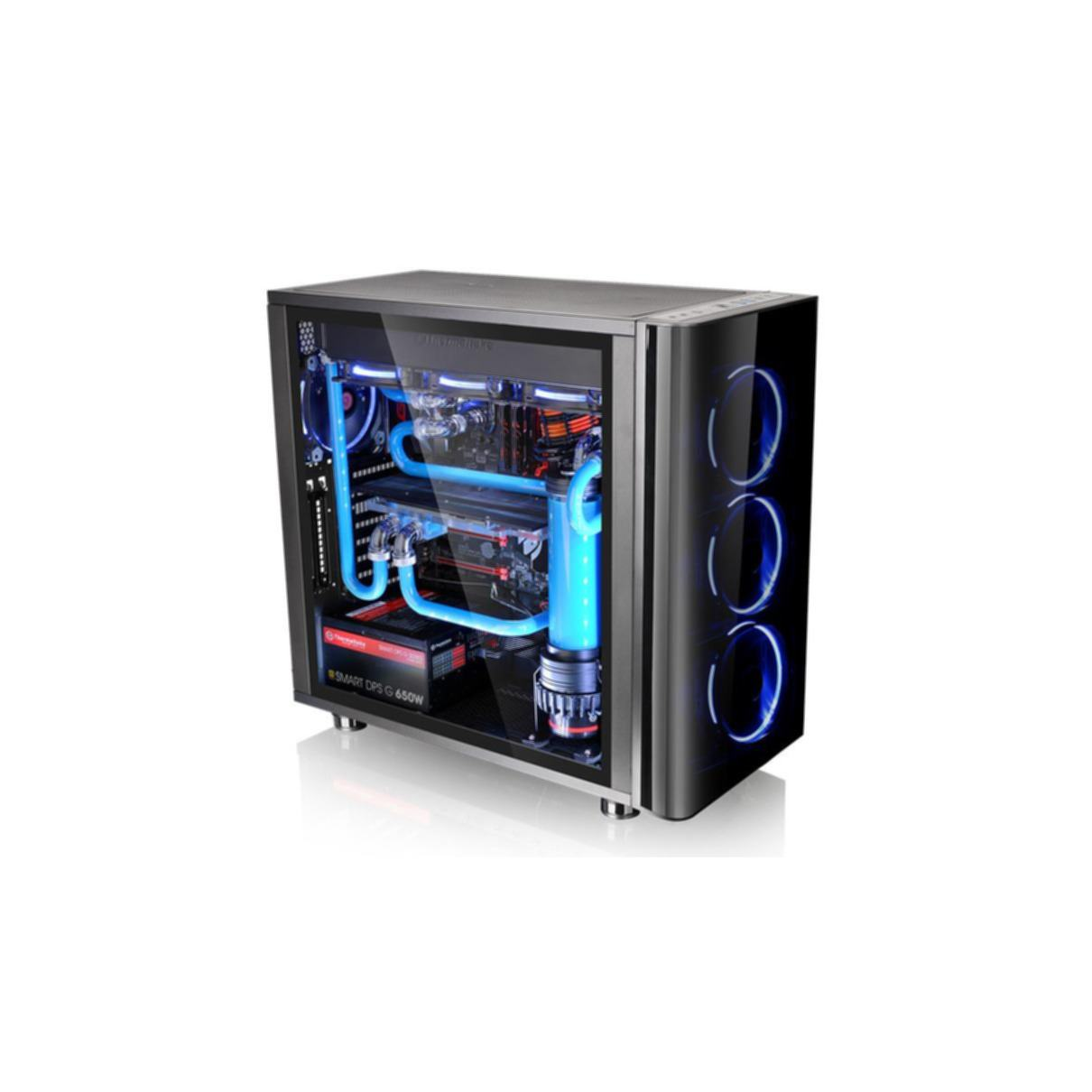 Case per computer nero con pannello laterale in vetro, che mostra i componenti interni, su sfondo bianco.