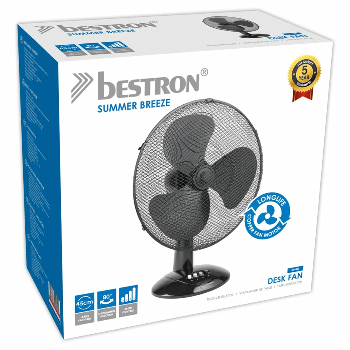 Un ventilatore da scrivania nero in scatola con griglia e pale. La scatola ha testo.