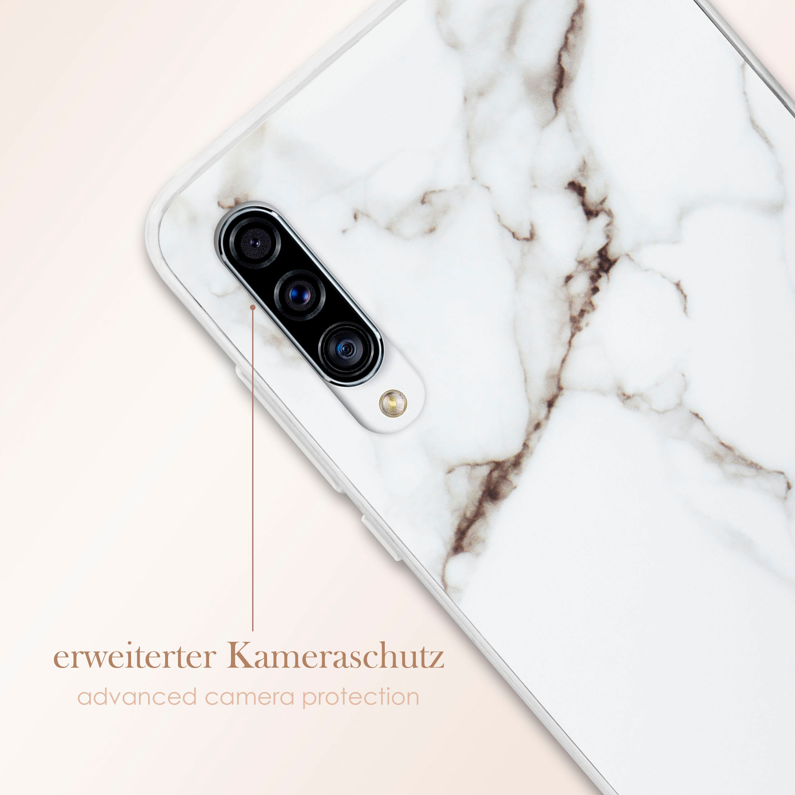 Handyhülle mit Marmormuster. Erweiterter Kameraschutz Text sichtbar.