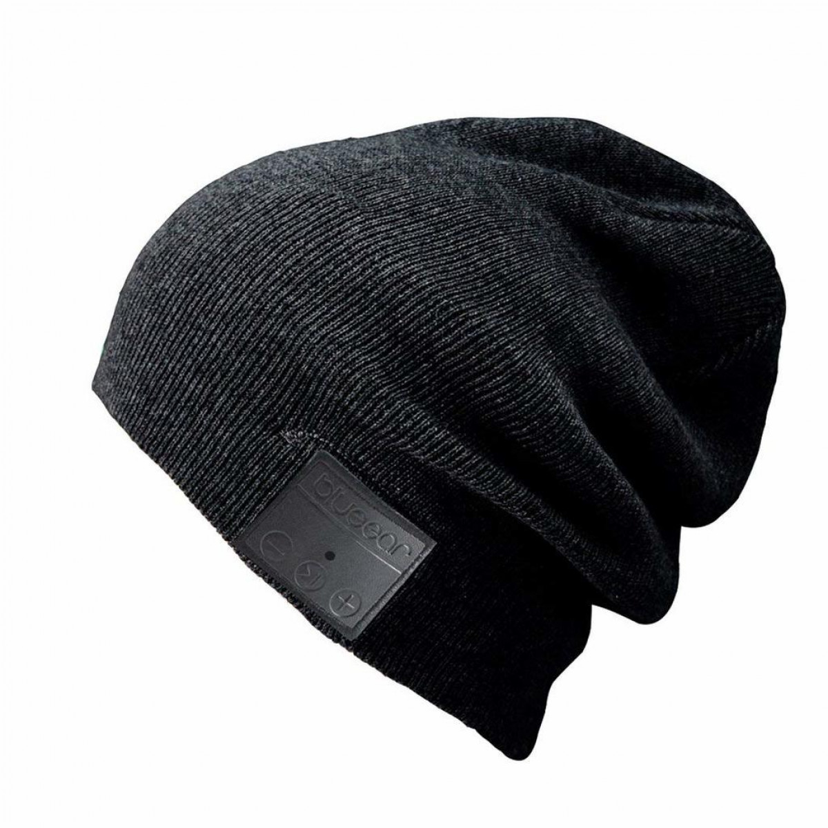 Schwarze Mütze mit Bluetooth-Logo. Die Mütze ist angewinkelt und zeigt die Ober- und Seite.