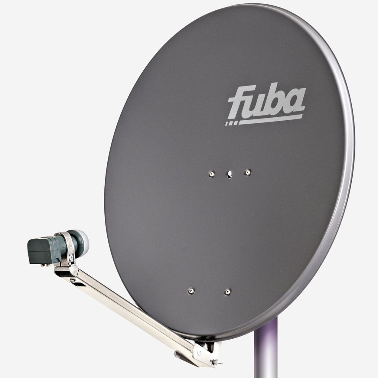 Eine Satellitenschüssel mit dem fuba-Logo. Sie ist grau mit einem silbernen Arm. Weißer Hintergrund.