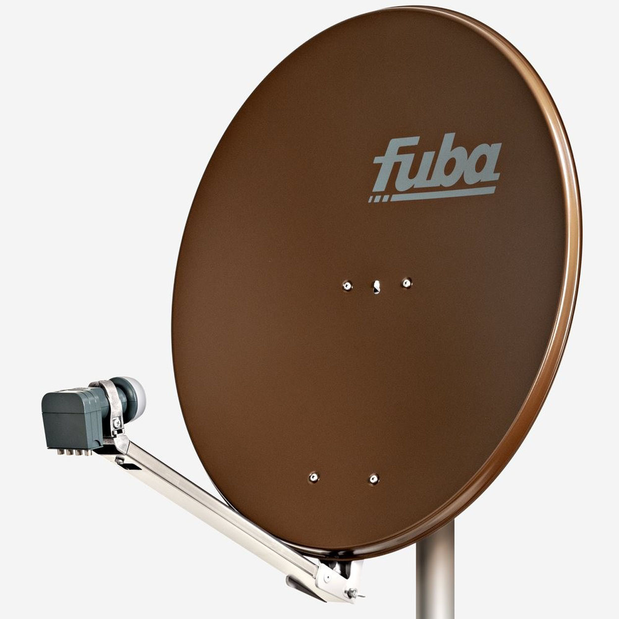 Eine braune Satellitenschüssel mit dem Wort 'fuba', montiert auf einer Stange.