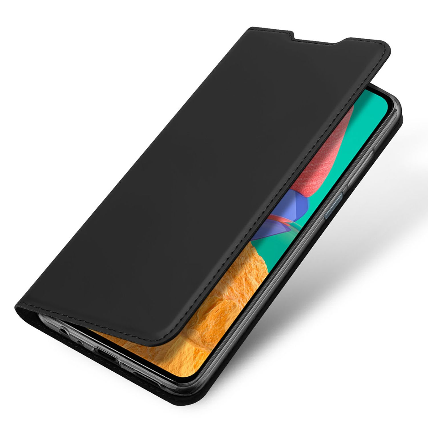 Schwarze Handyhülle mit dem Handy darin. Die Hülle ist geöffnet und zeigt den Bildschirm des Handys. Weißer Hintergrund.