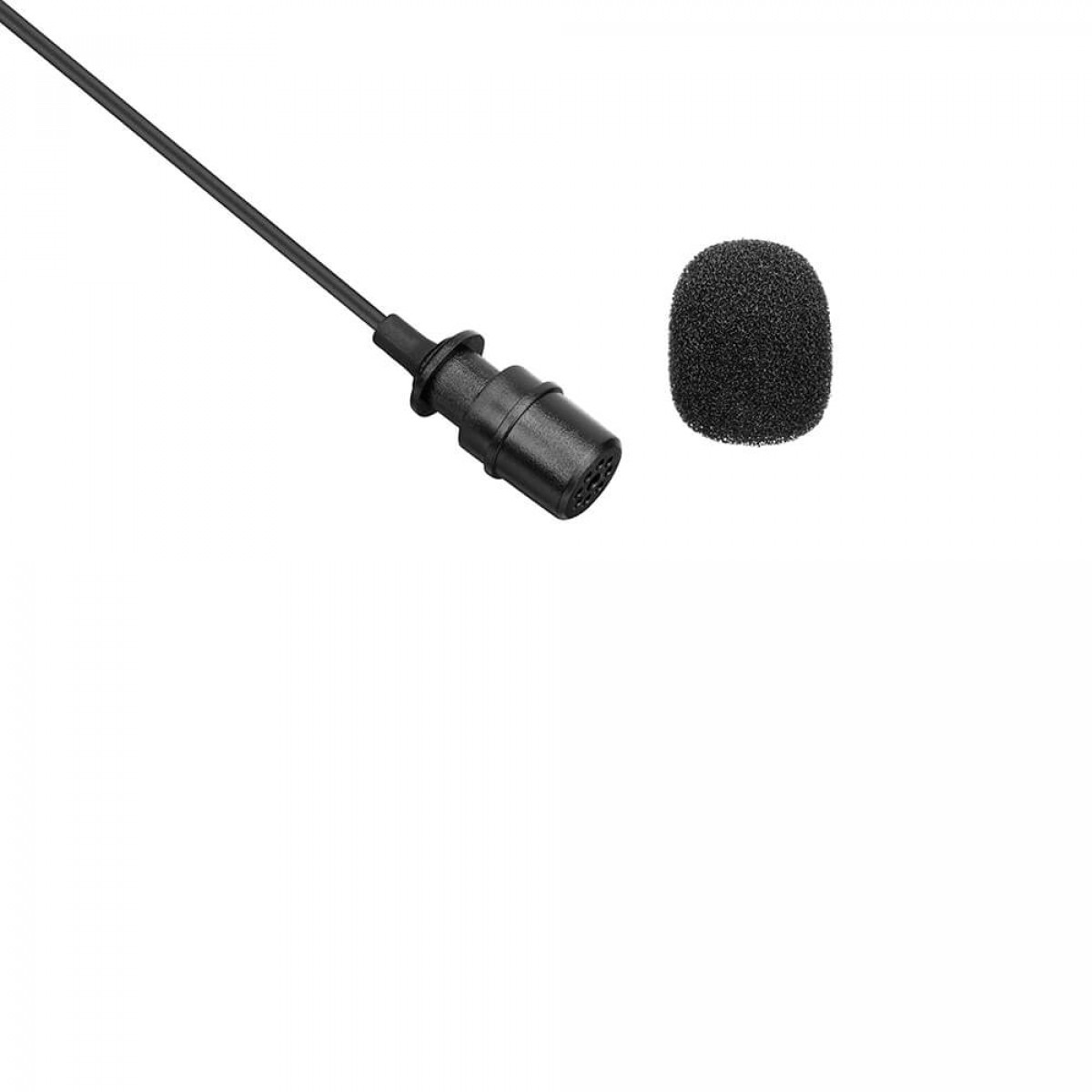 Mały czarny mikrofon z piankową osłoną. Czarny kabel jest przymocowany do mikrofonu.